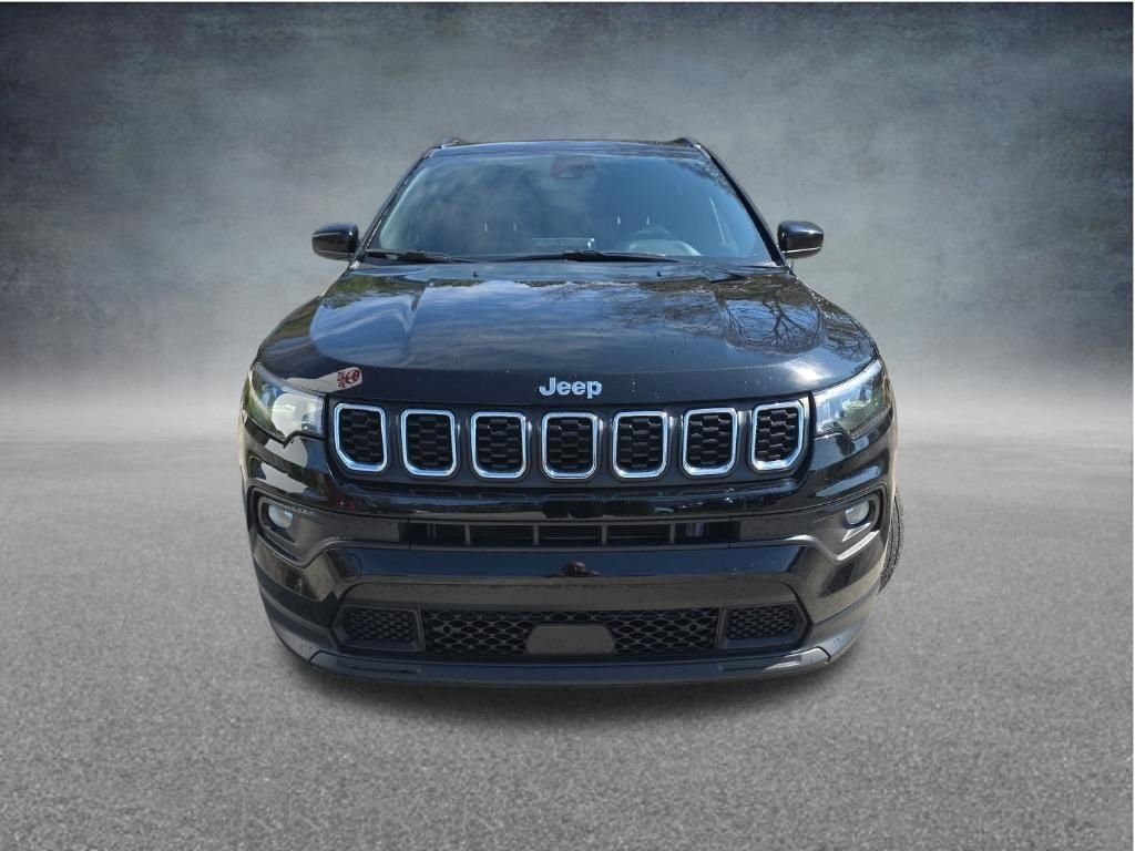 Used 2025 Black Jeep Latitude image 12