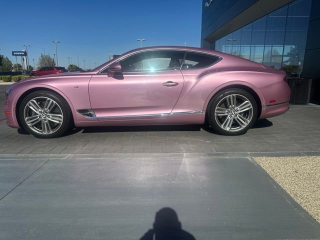 Used 2022 Gold Bentley V8 image 7