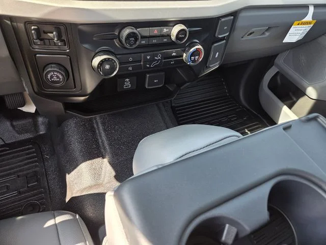 2026 Ford F-250 Super Duty XL - Photo 9