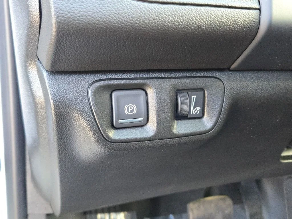 2023 GMC Acadia AT4 - Photo 25