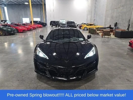 Used 2025 Black Chevrolet Z06 image 2