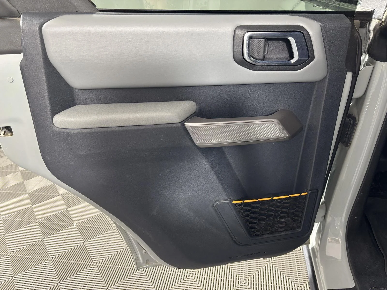 Used 2023 Cactus Gray Ford Badlands image 17