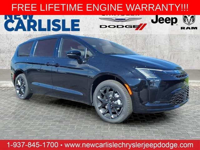 2027 Chrysler Pacifica Limited AWD's photo