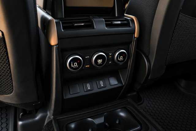 New 2026 Santorini Black Metallic Land Rover X image 30