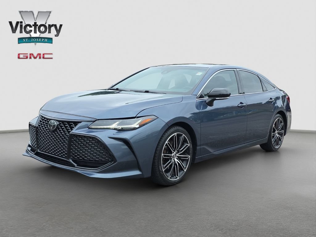 Used 2020 Gray Toyota Touring image 3