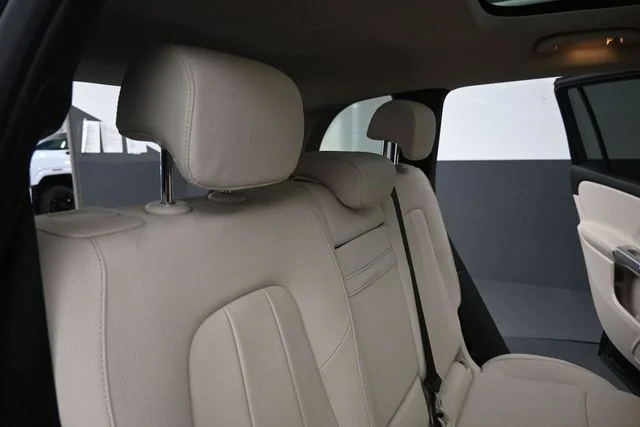 Certified Used 2023 Black Mercedes-Benz GLB 250 image 26