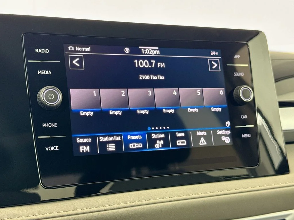 2026 Volkswagen Taos SE - Photo 28