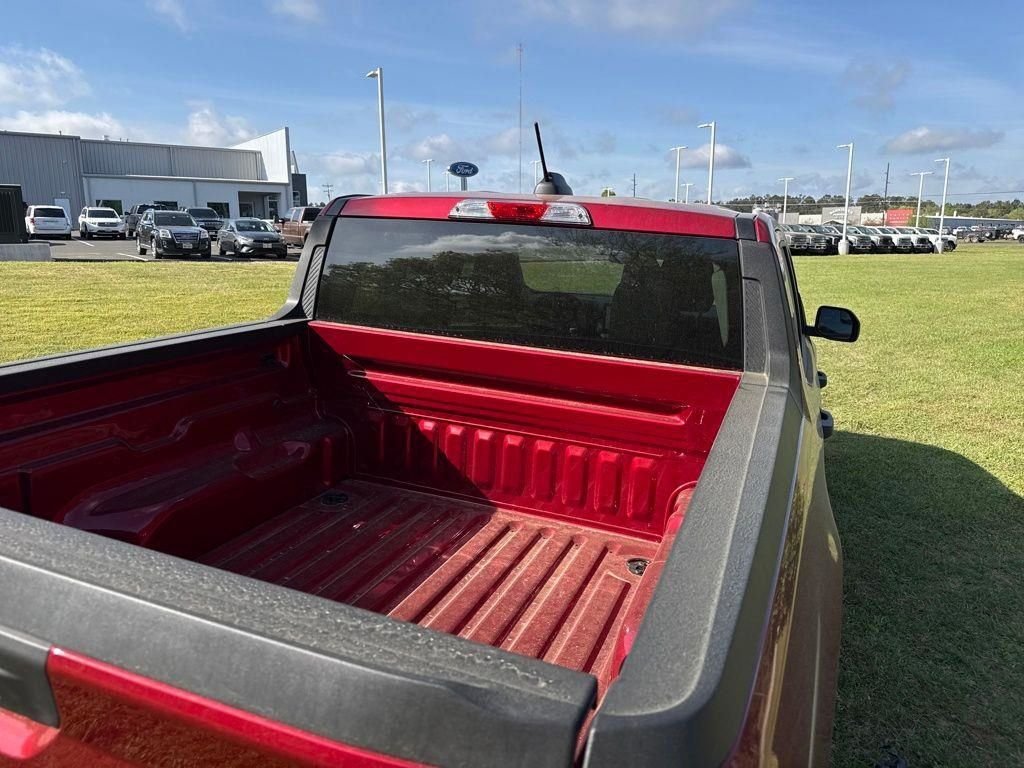 New 2026 Ruby Red Metallic Tinted Clearcoat Ford XLT image 44