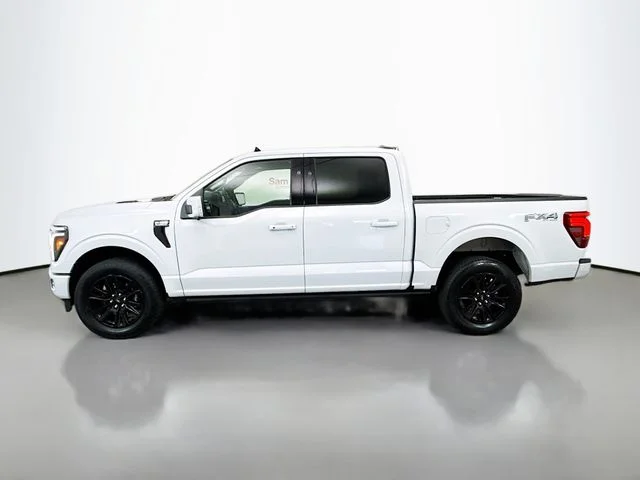 Used 2025 White Metallic Ford Platinum image 4