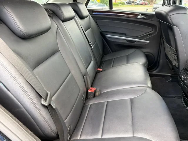 Used 2011  Mercedes-Benz ML 350 image 52