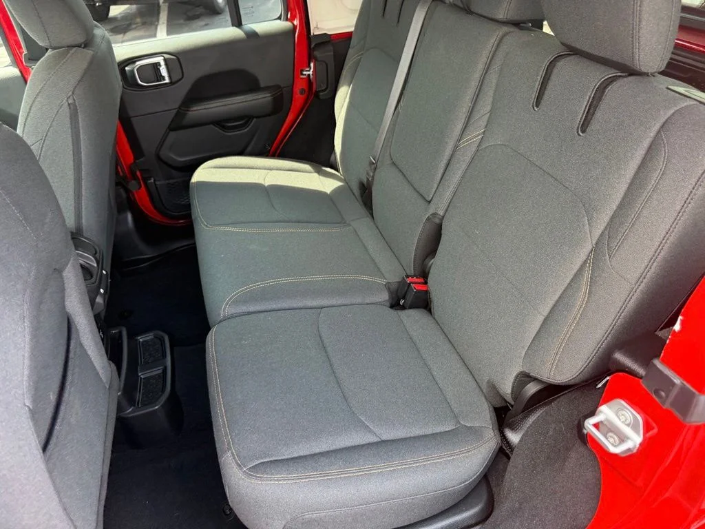 Used 2025 Red Jeep Sahara 4xe image 36