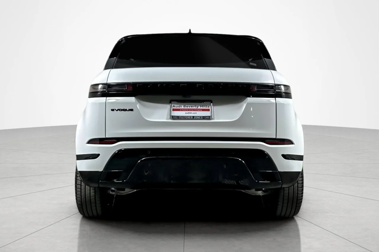 Used 2024 WHITE Land Rover Dynamic SE image 4