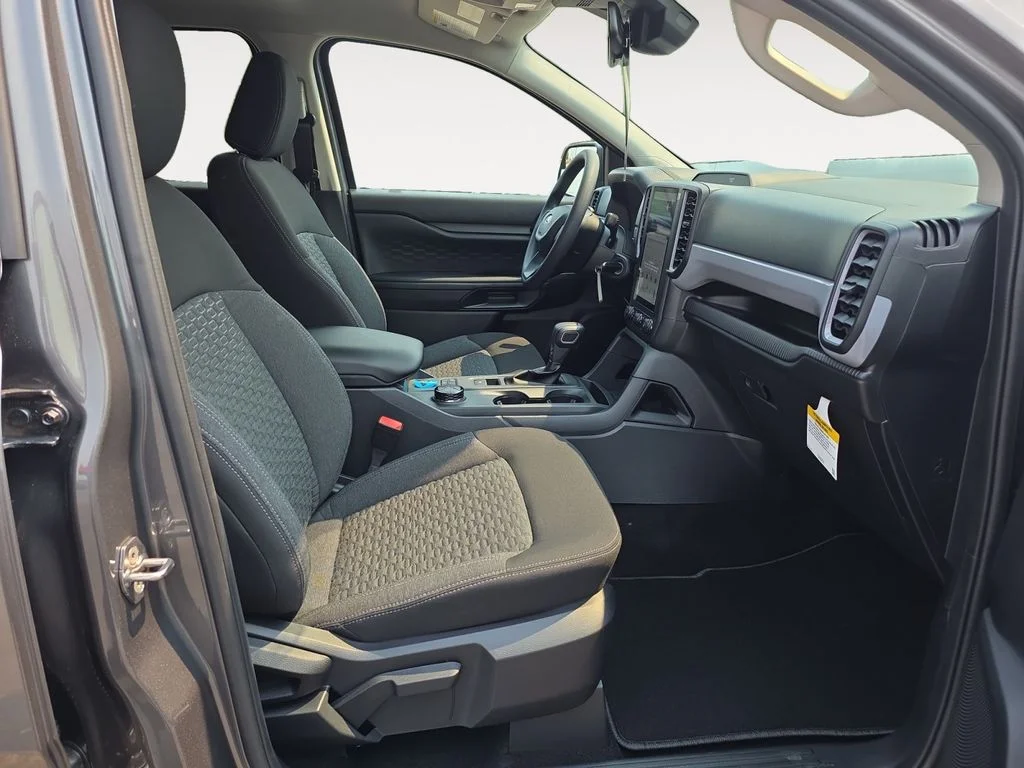New 2026 CARBONIZED GRAY METALLIC Ford XL image 10