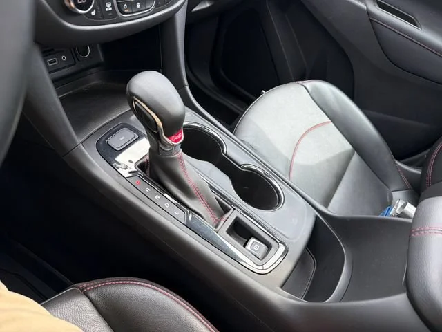 Used 2023 SUMMIT WHITE Chevrolet RS image 26
