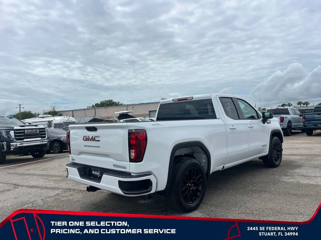 New 2026 Summit White GMC Elevation image 7