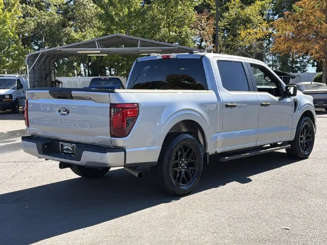 Used 2024 Silver Ford XLT image 12