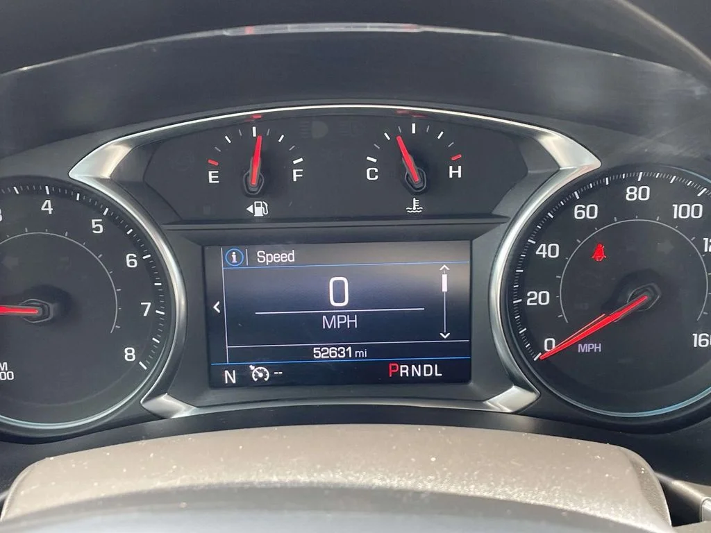 Used 2023 Iron Gray Metallic Chevrolet LT image 21