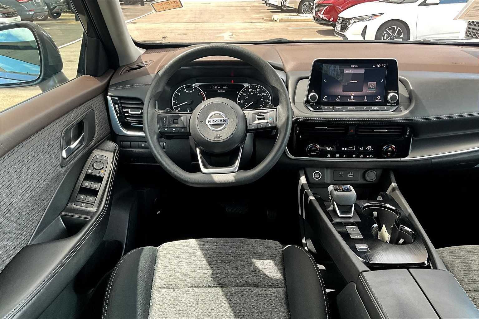 Used 2021 Gun Metallic Nissan SV image 6