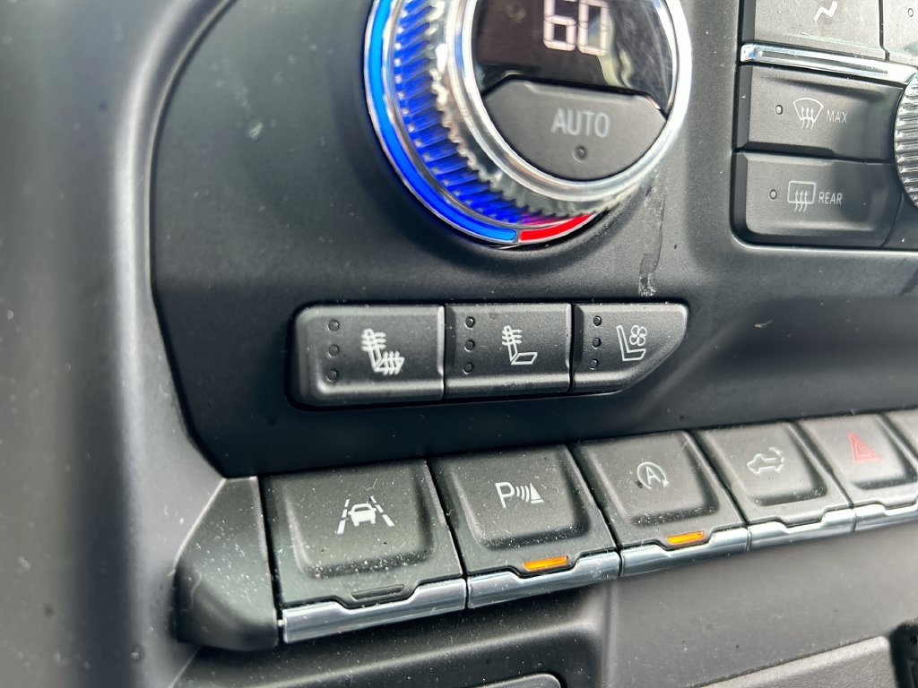 Used 2021 Black GMC Denali image 34