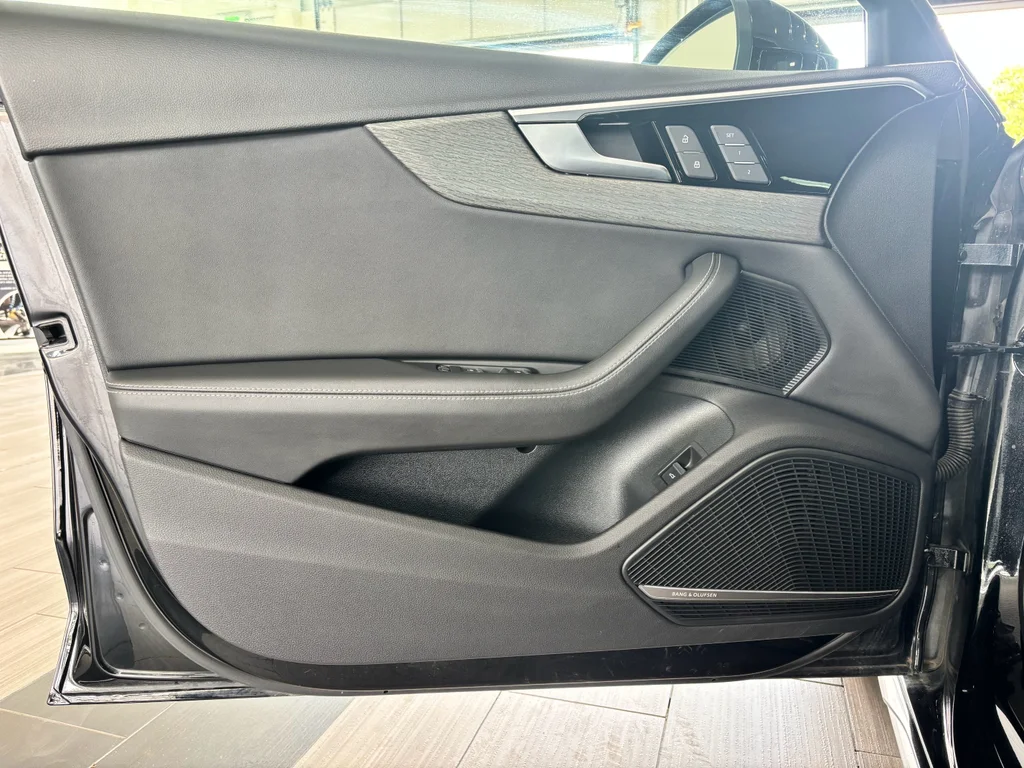 2023 Audi A4 Premium Plus - Photo 18
