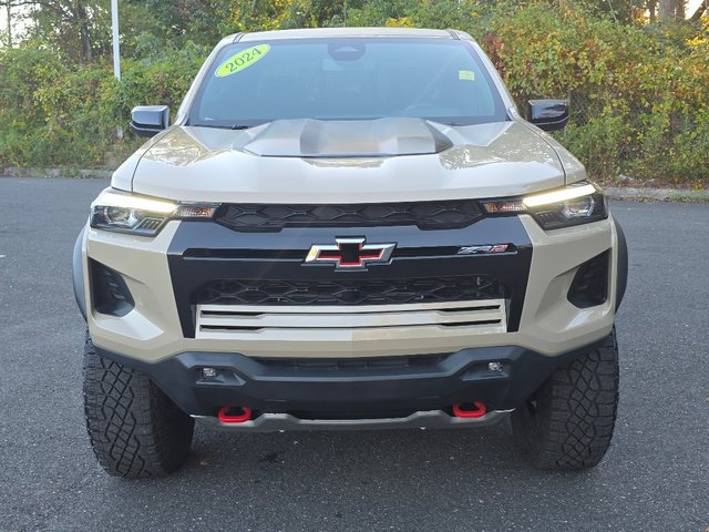2024 Chevrolet Colorado ZR2 - Photo 12