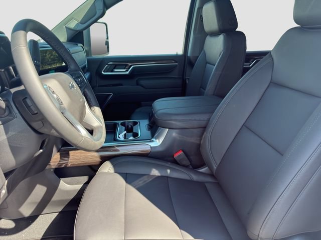 2026 Chevrolet Silverado 3500 HD LT - Photo 7