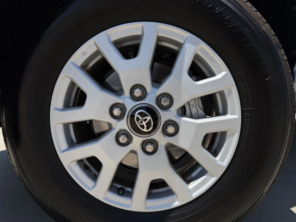 Used 2026 Blue Toyota SR5 image 9