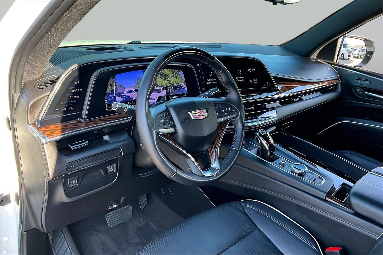 Used 2023 Crystal White Tricoat Cadillac RWD Premium Luxury image 18
