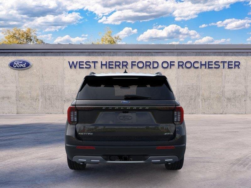 Used 2026 Agate Black Ford Active image 6