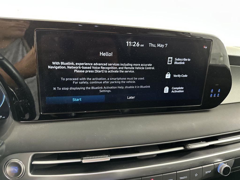 Used 2025 Hyper White Hyundai SEL Premium image 19