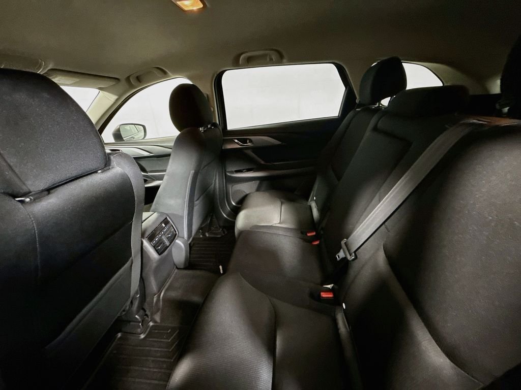 Used 2018 Machine Gray Metallic Mazda Sport image 22