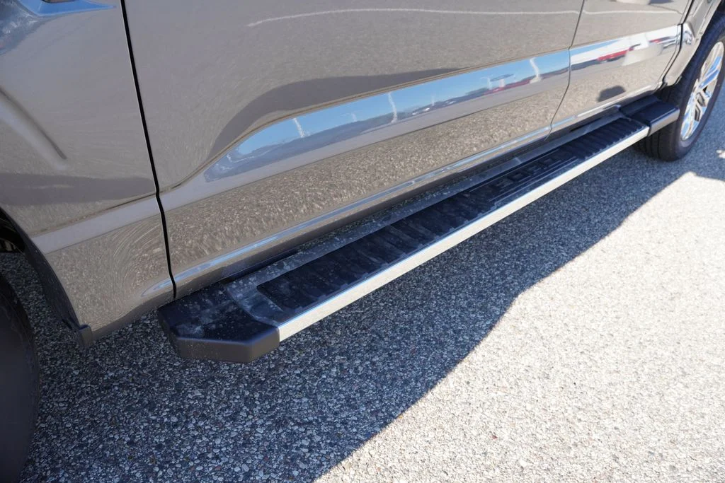 New 2026 Gray Ford Lariat image 10