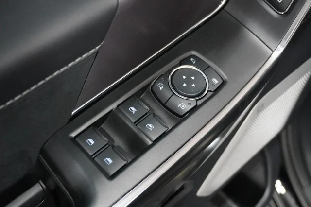 Used 2026 Agate Black Metallic Ford Platinum image 16