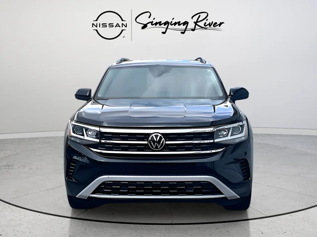 Used 2023 Black Volkswagen 3.6L V6 SE w/Technology image 2