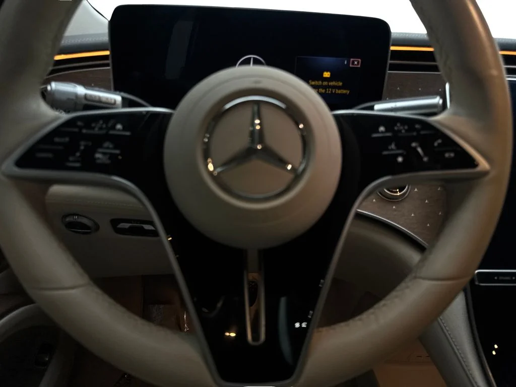 Used 2023 White Mercedes-Benz 450 image 54