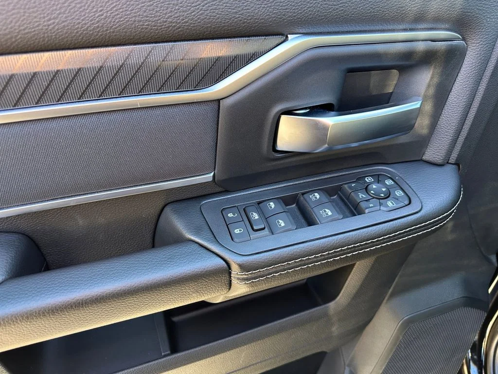 2026 RAM 2500 Big Horn - Photo 16
