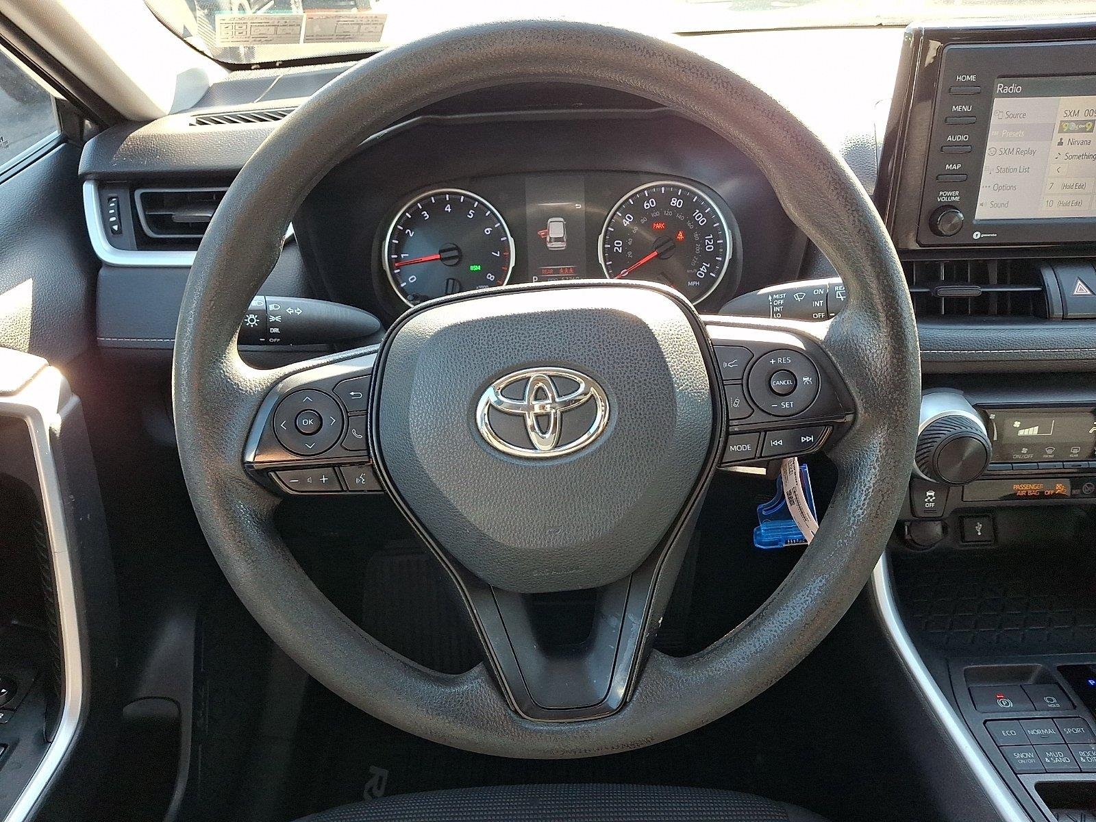 Used 2020 Magnetic Gray Metallic Toyota LE image 19