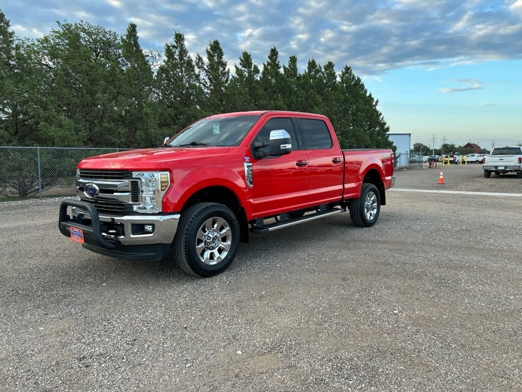 Used 2019 Red Ford XLT image 2