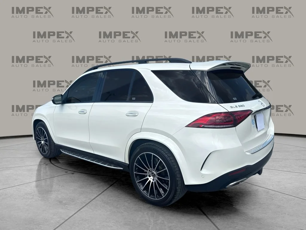 Used 2023 White Mercedes-Benz GLE 580 image 3
