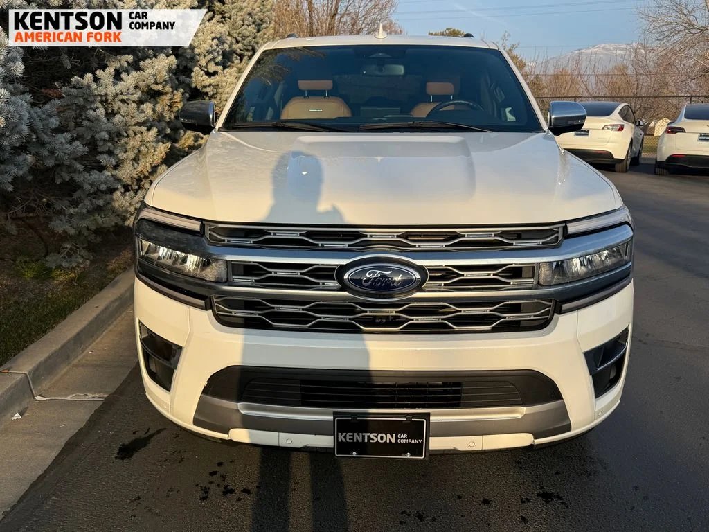 2024 Ford Expedition Platinum - Photo 2