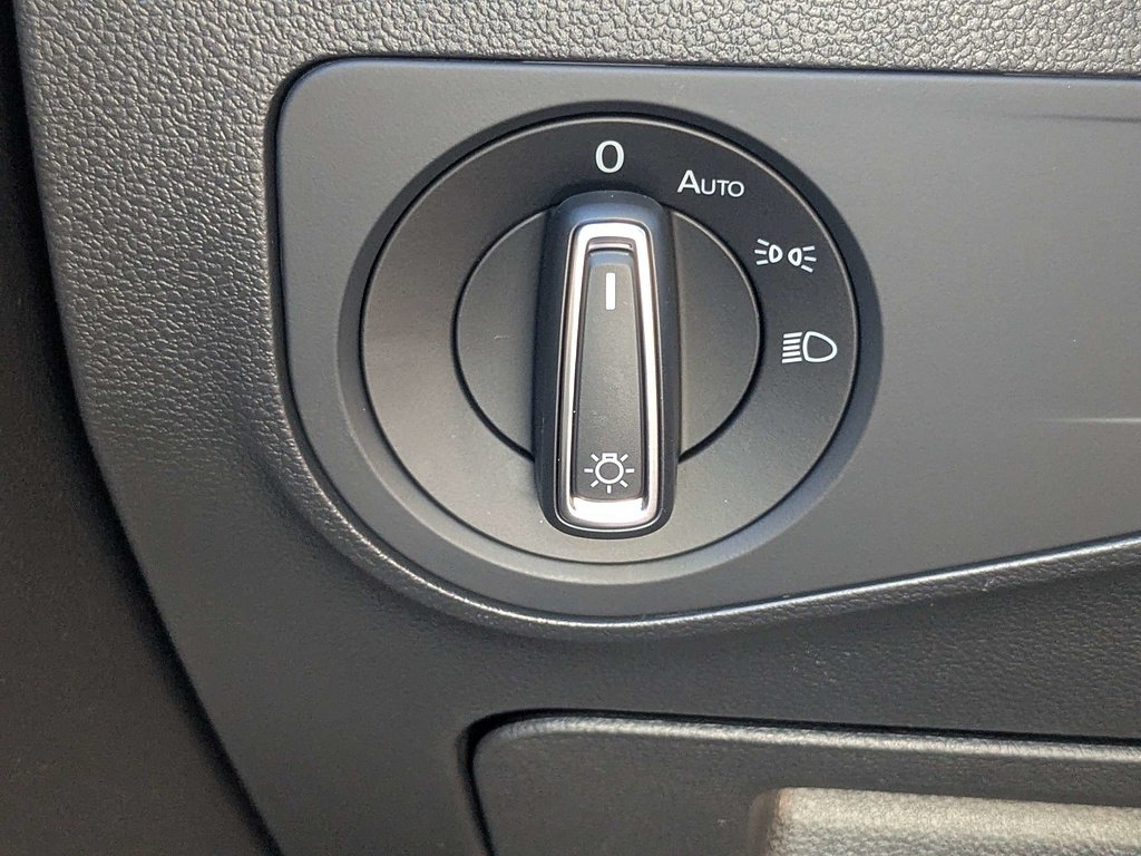 2024 Volkswagen Tiguan SE - Photo 25