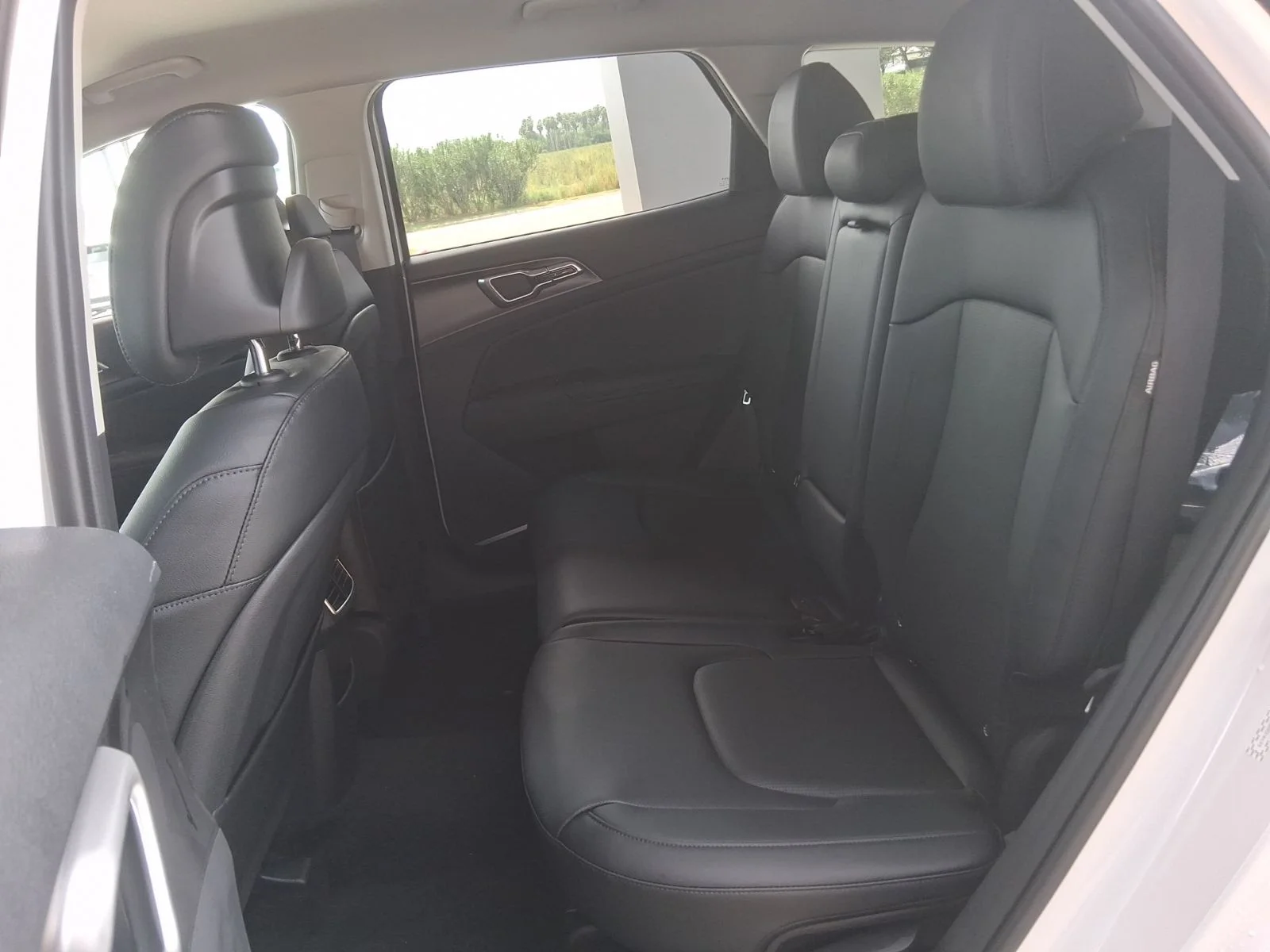 New 2026 White Kia EX image 21