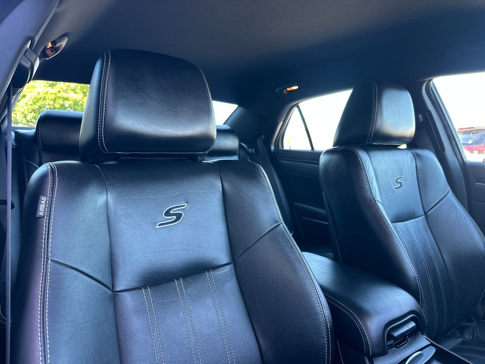 Used 2019 Gloss Black Chrysler S image 15