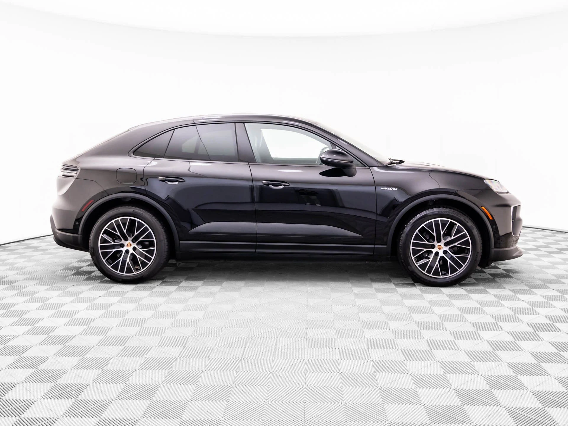 Certified Used 2026 Black Porsche 4 image 8