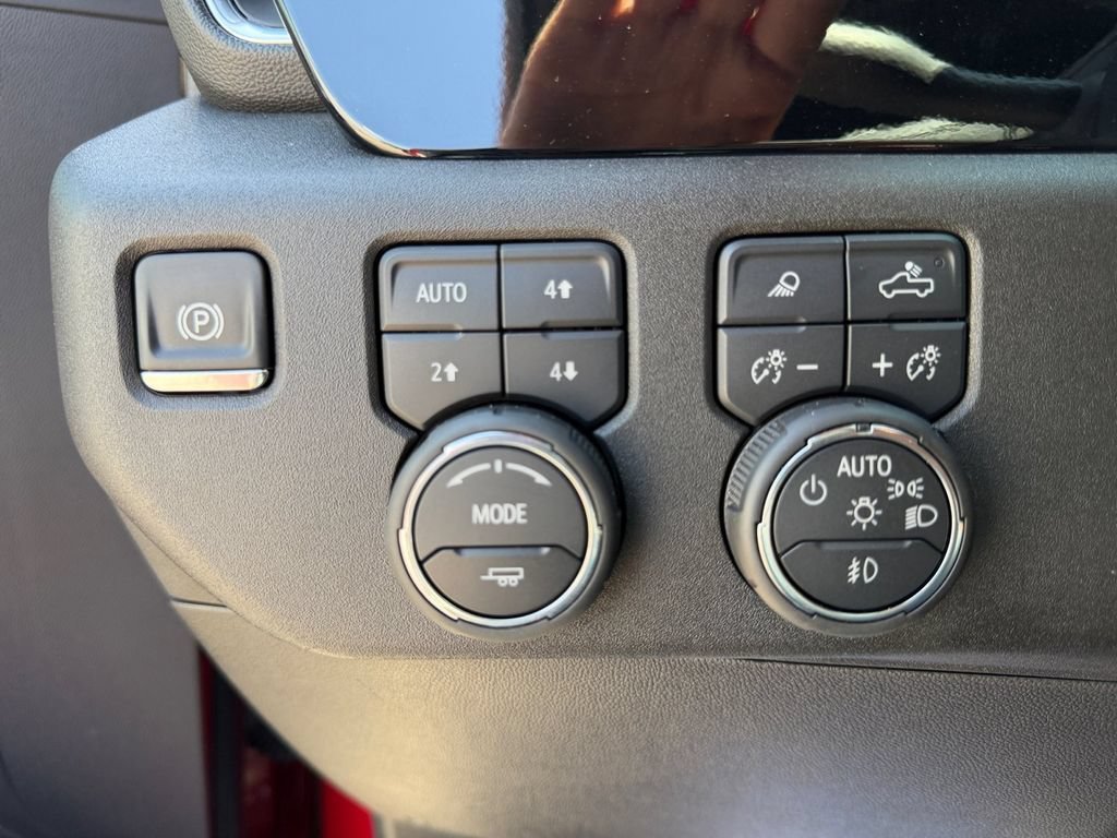 Used 2025 Radiant Red Tintcoat Chevrolet High Country image 22