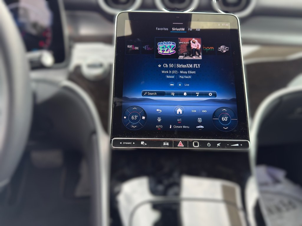 2025 Mercedes-Benz GLC Base - Photo 14