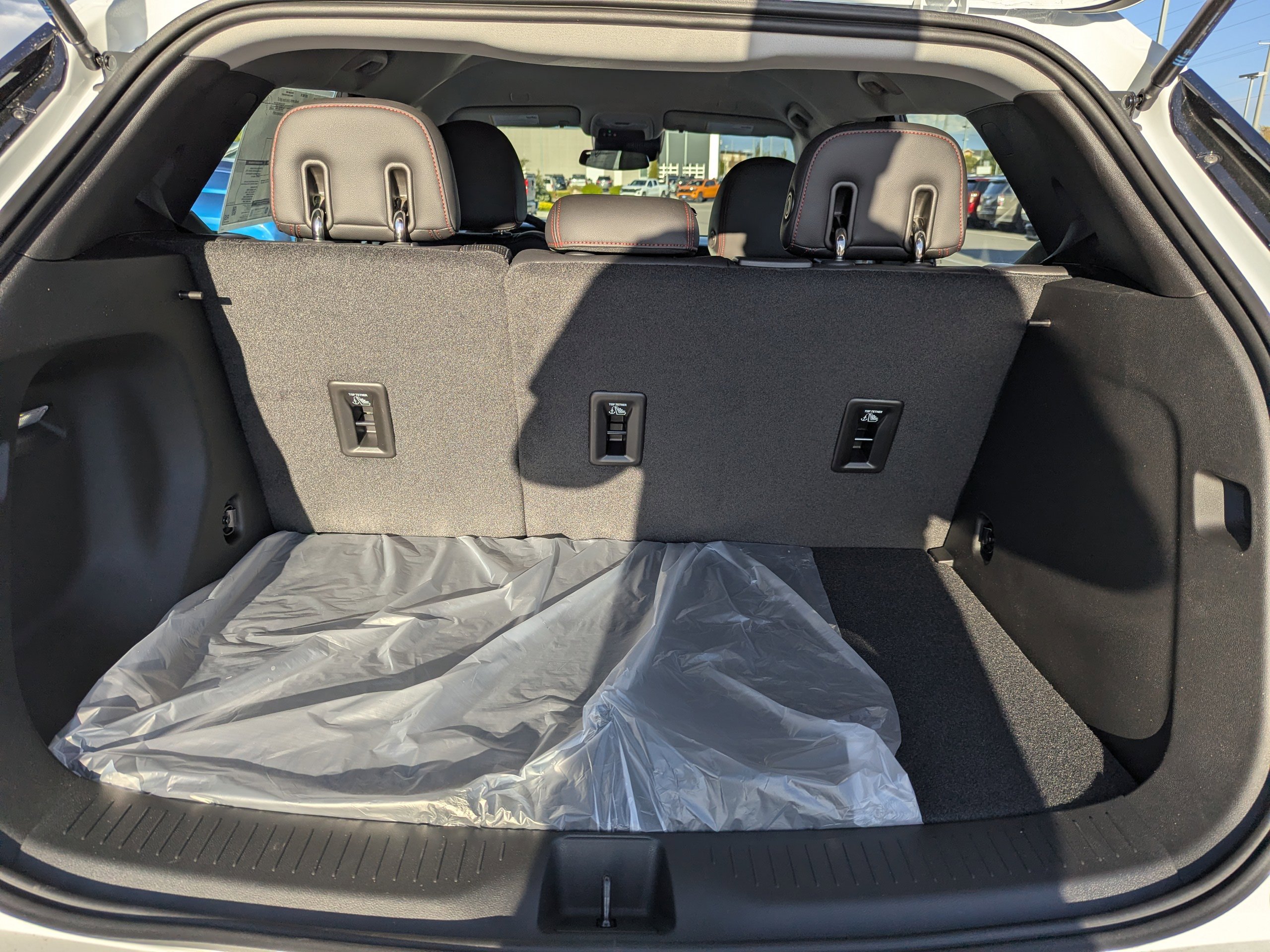 2027 Chevrolet Bolt RS - Photo 26
