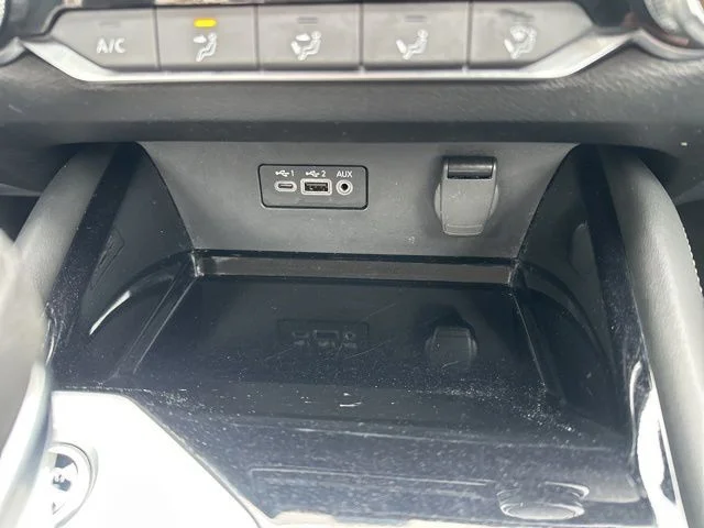 Used 2023 Black Nissan 2.5 SV image 23