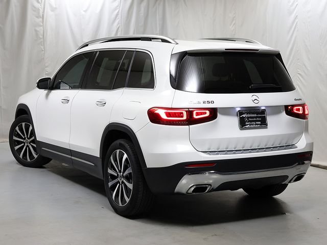 Certified Used 2023 Polar White Mercedes-Benz GLB 250 image 9