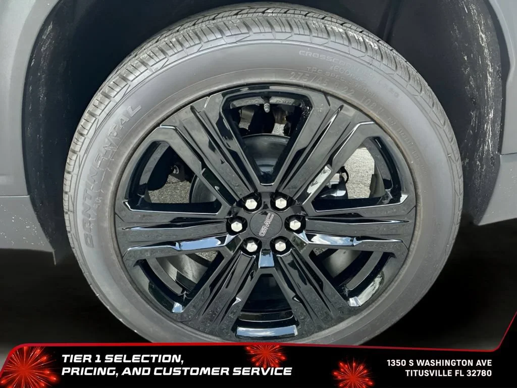 New 2026 Glacier White Tricoat GMC Elevation image 49